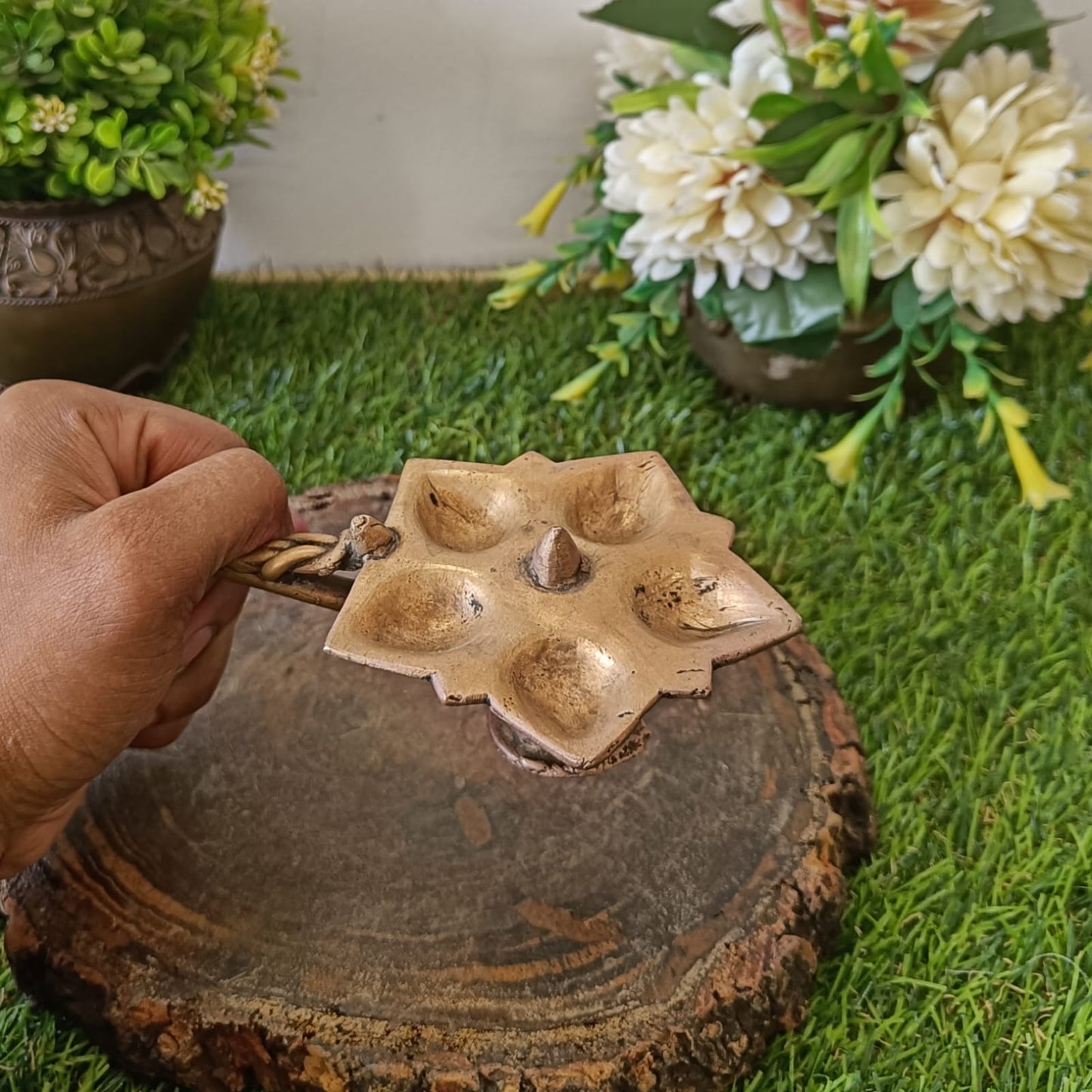 Brass Diya - Antique Oil Lamp - Bombay Antiques