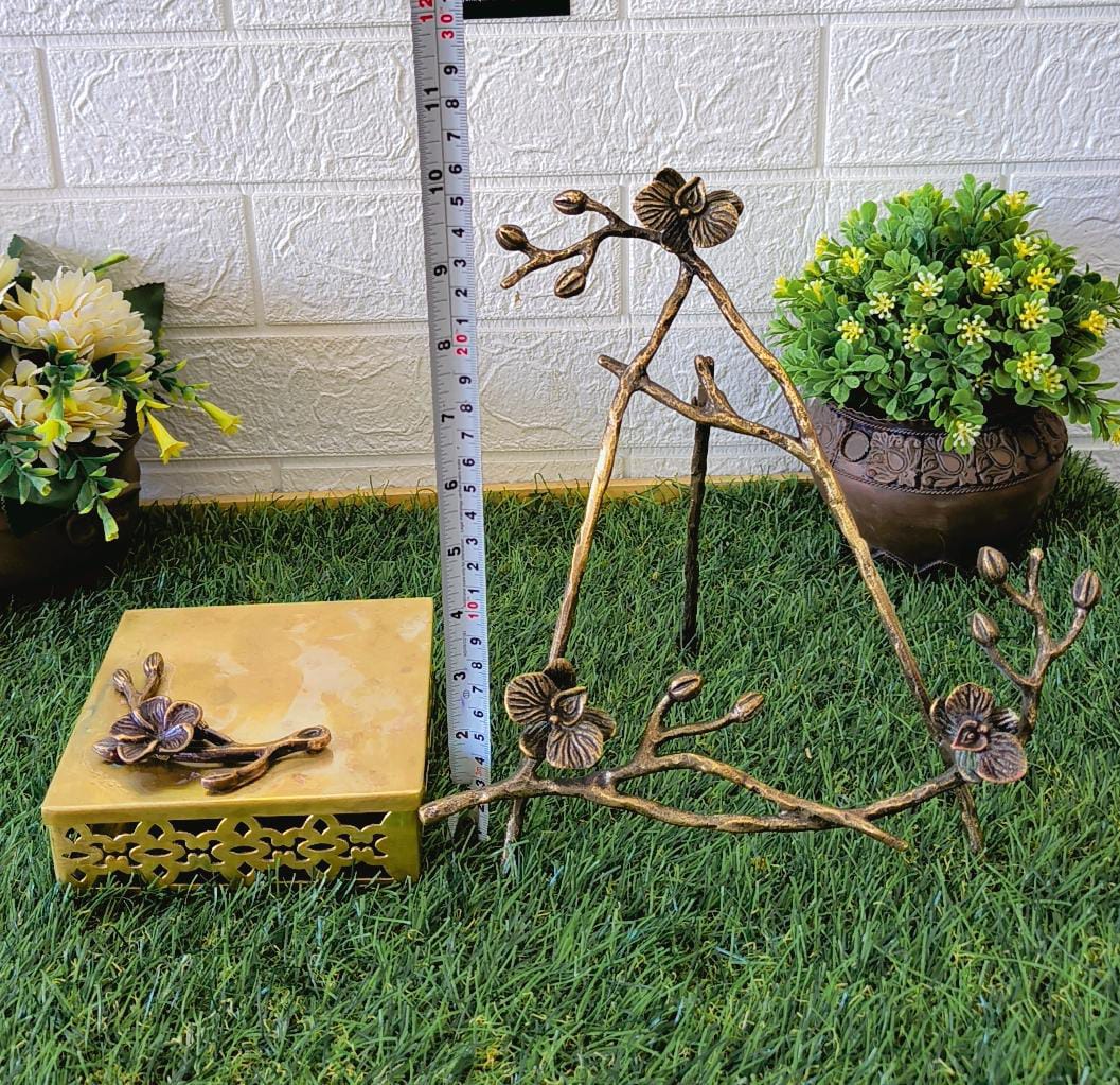 Antique Brass Leaves & Flowers Display Stand with Storage Box