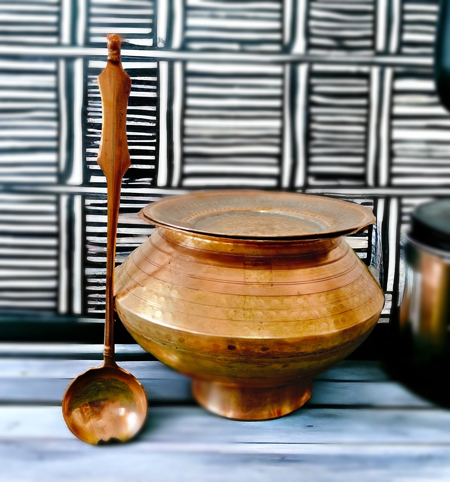 Antique Brass Rare Shaped Cooking Deg Set with Rare Ladle & Stand - 8 litres - Bombay Antiques