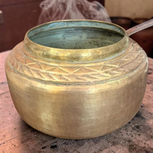 1983 Antique Brass Unique Style Planter | Decorative Brass Indoor Planter - Bombay Antiques