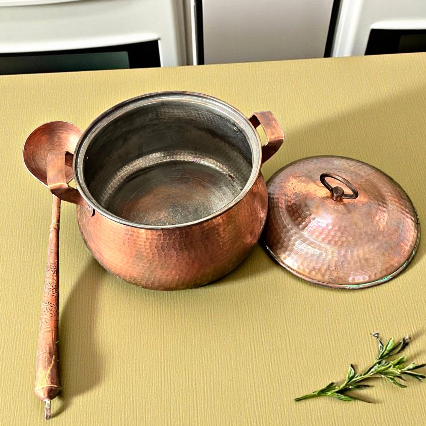 1980 Antique Copper Big Cooking Bowl / Deg with Lid & Ladle | Traditional Kitchen & Dining Décor