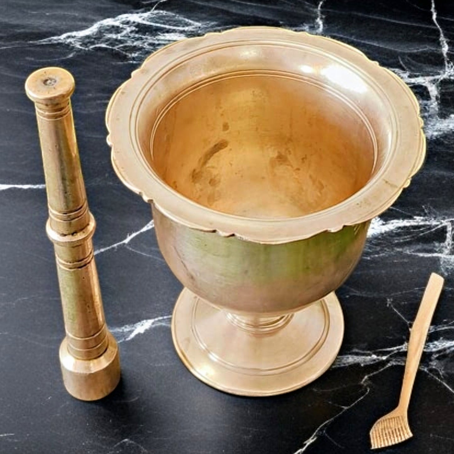 Antique Brass Khalbatta | Traditional Grinder | Kitchenware