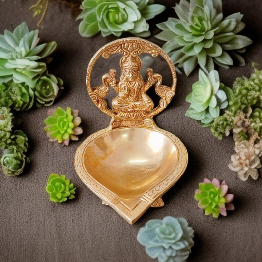 Antique Brass Diya | Traditional Pital Oil Lamp | Home Decor Collectible