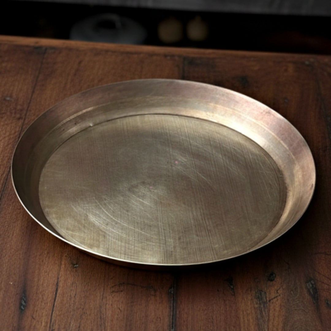 1977 Antique Bronze Paraat | Traditional Kitchen & Decor Piece