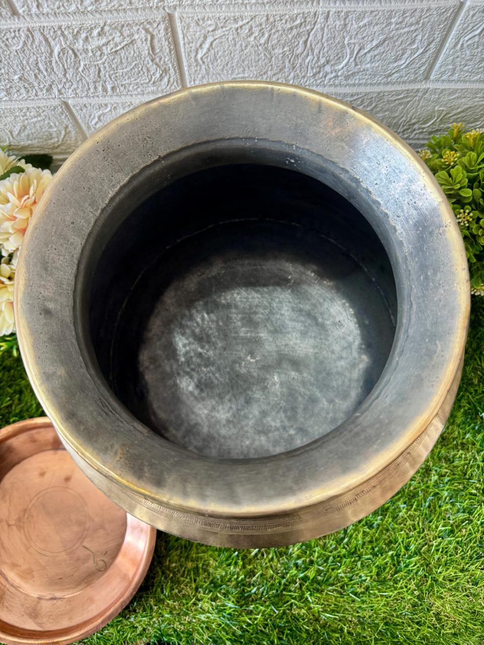 Antique Brass Big Cooking Pot | with Copper lid & Ladle | Brass Stand | Big Pital Bowl Set - Bombay Antiques
