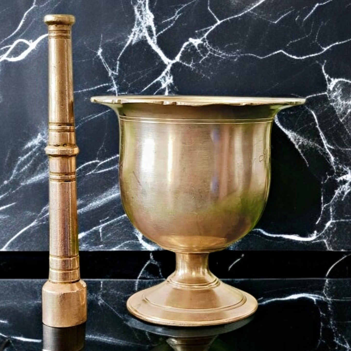 Antique Brass Khalbatta | Traditional Grinder | Kitchenware