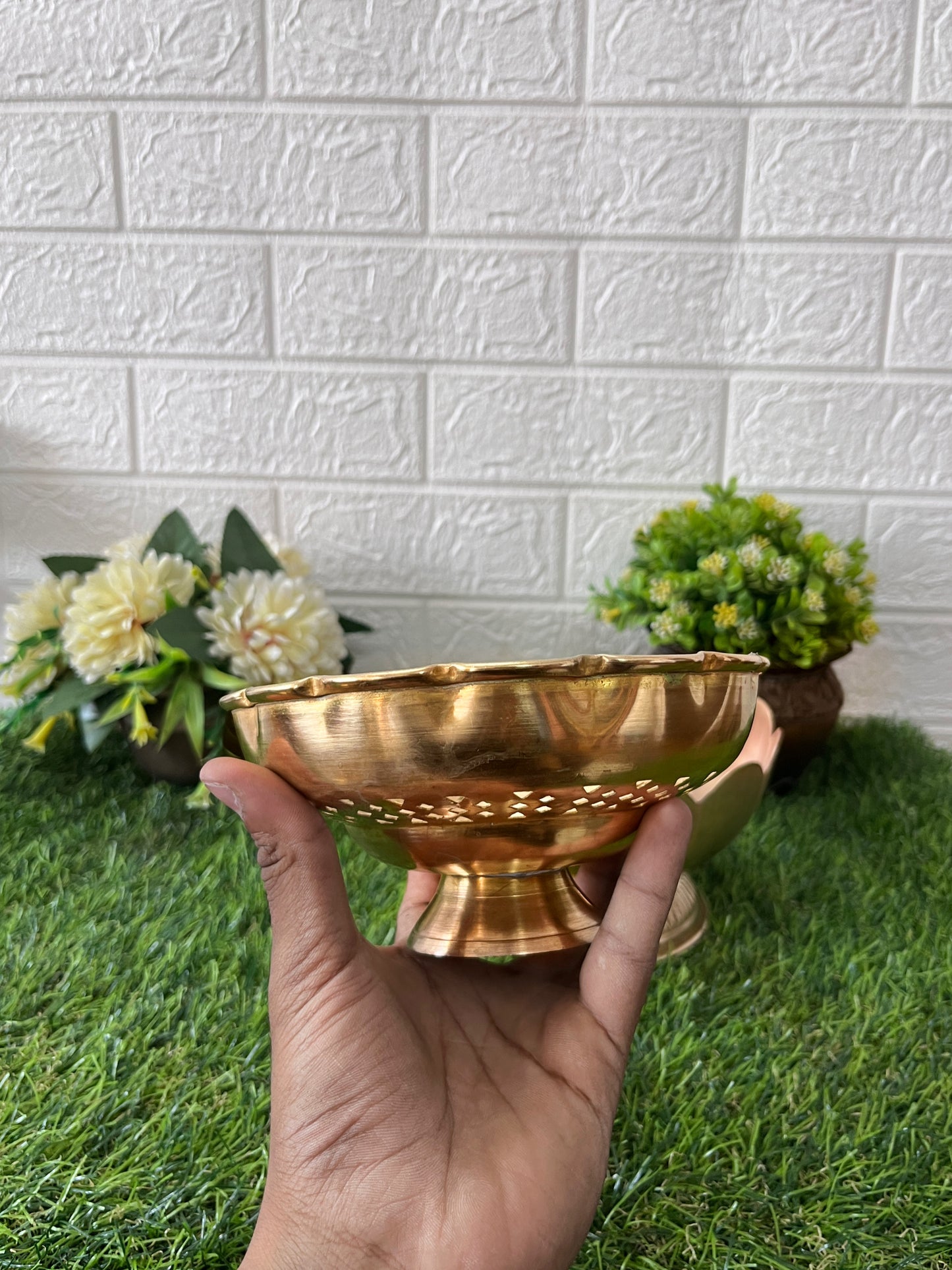 Brass Fruit Bowl In Pair - Antique Serving Item