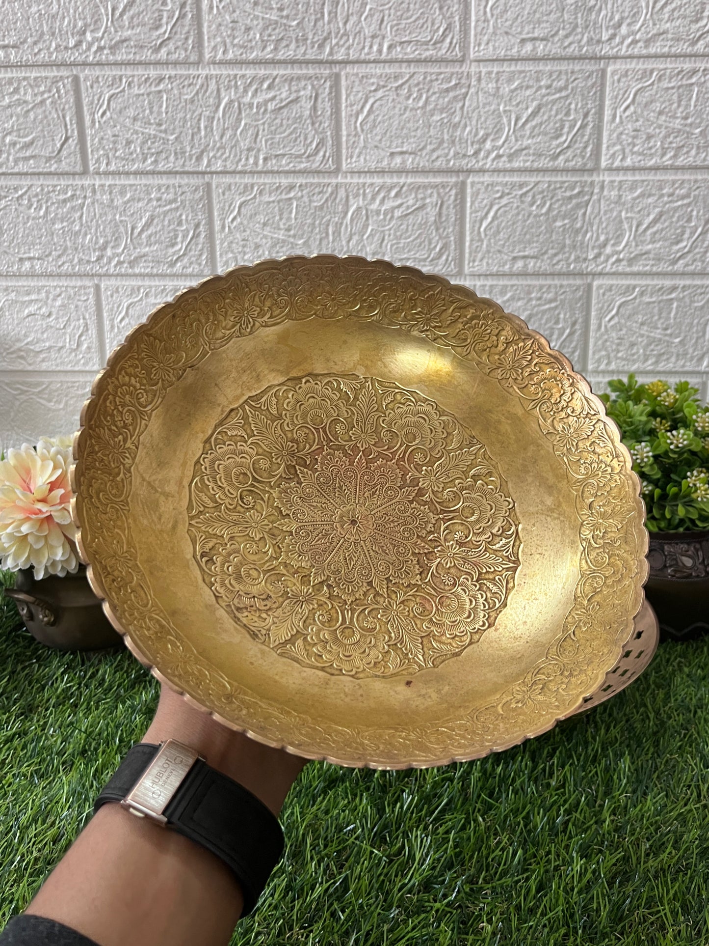 Brass Big Fruit Bowls In Pair - Antique Serving Item