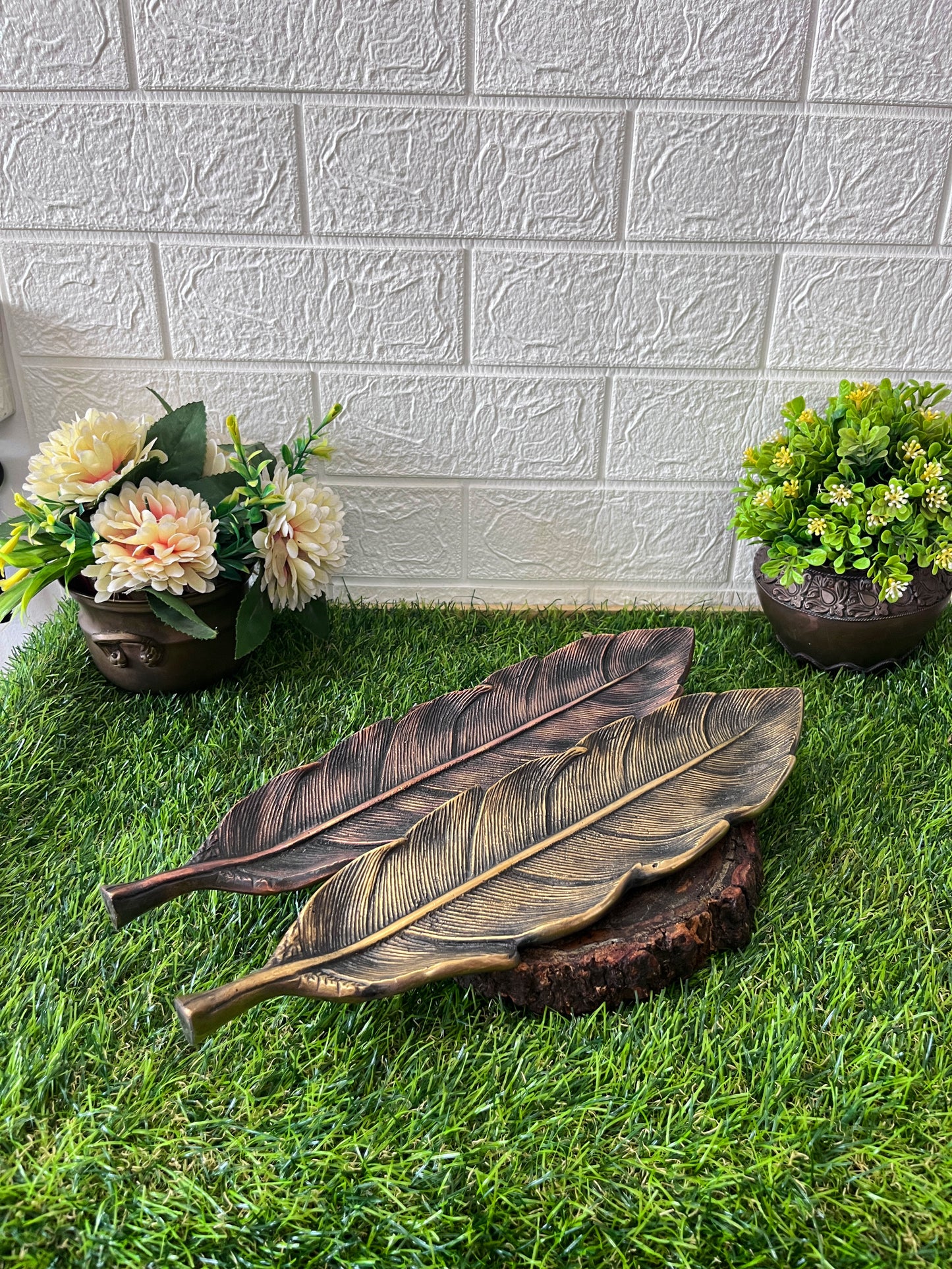 Brass Leafs In Pair - Antique Decor - Serving Item