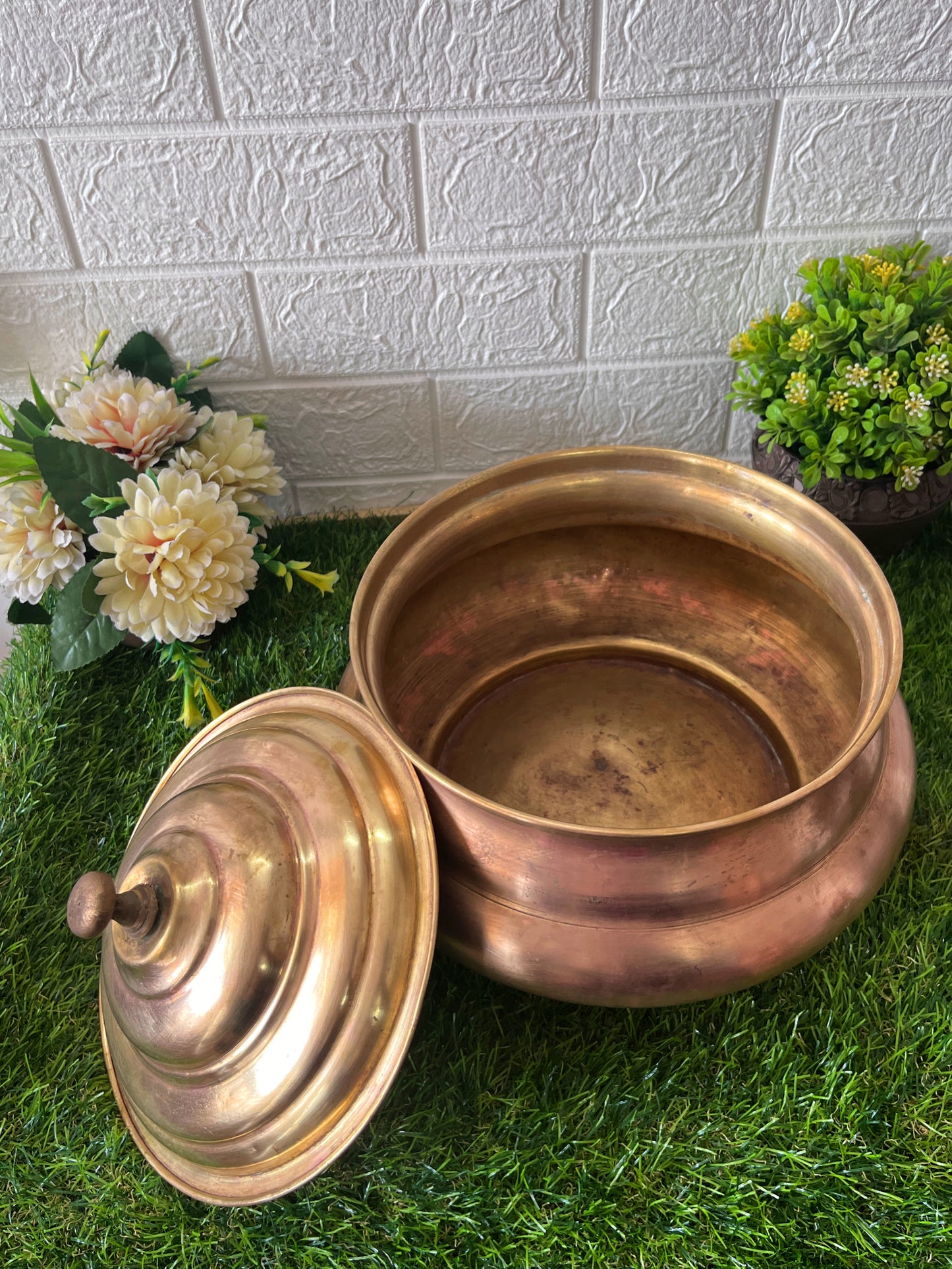 Brass Cooking Deg With Lid by Bombay Antiques - Antique Patila