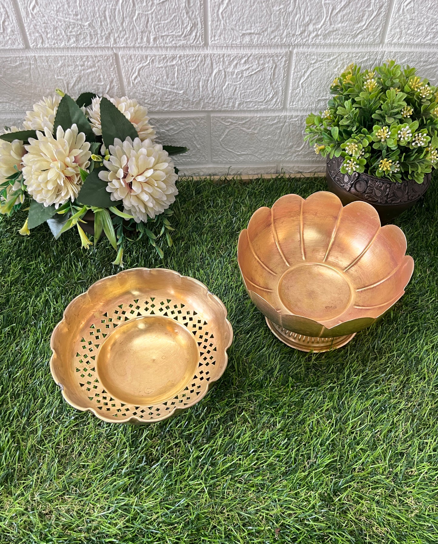 Brass Fruit Bowl In Pair - Antique Serving Item