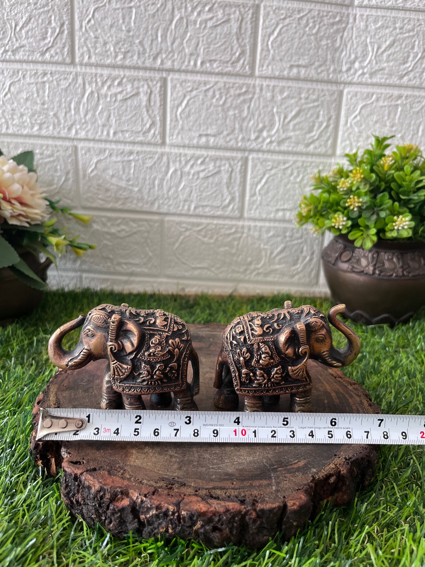 Brass Elephant - Antique Small Elephant In Pair