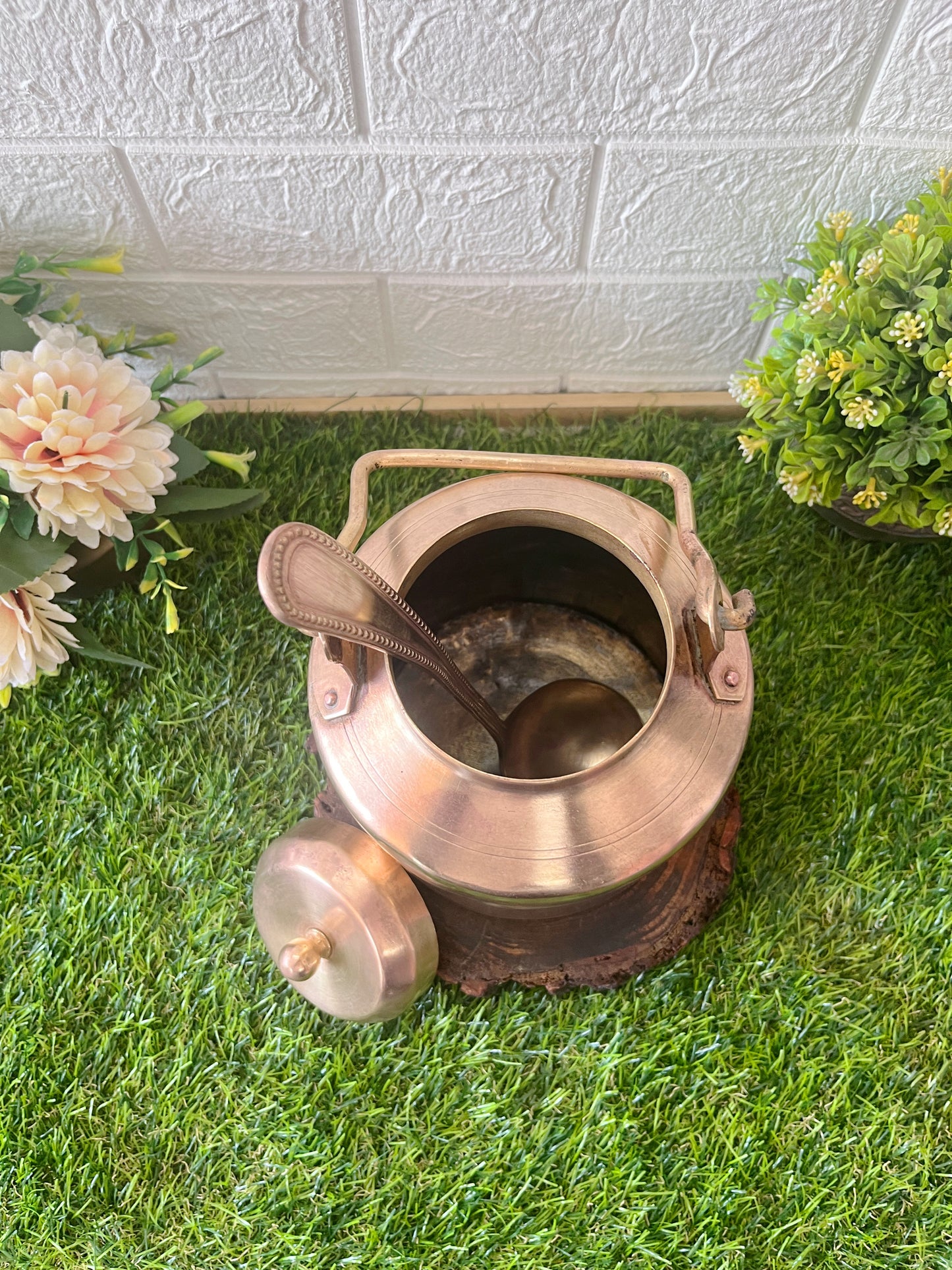 Brass Storage Can With ladle - Antique Storage kettle With Spoon And Lid