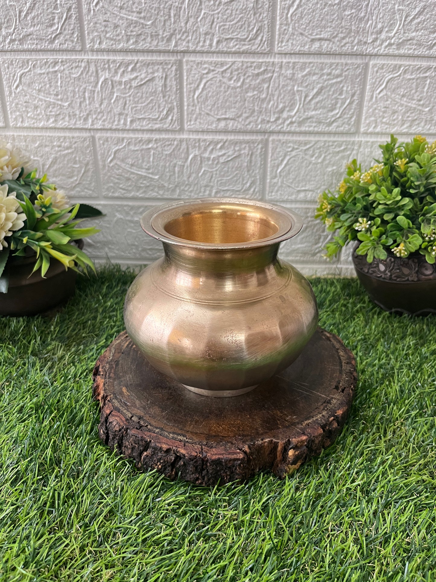 Bronze Kalash With Brass Pela - Antique Kaansa Lota With Glass