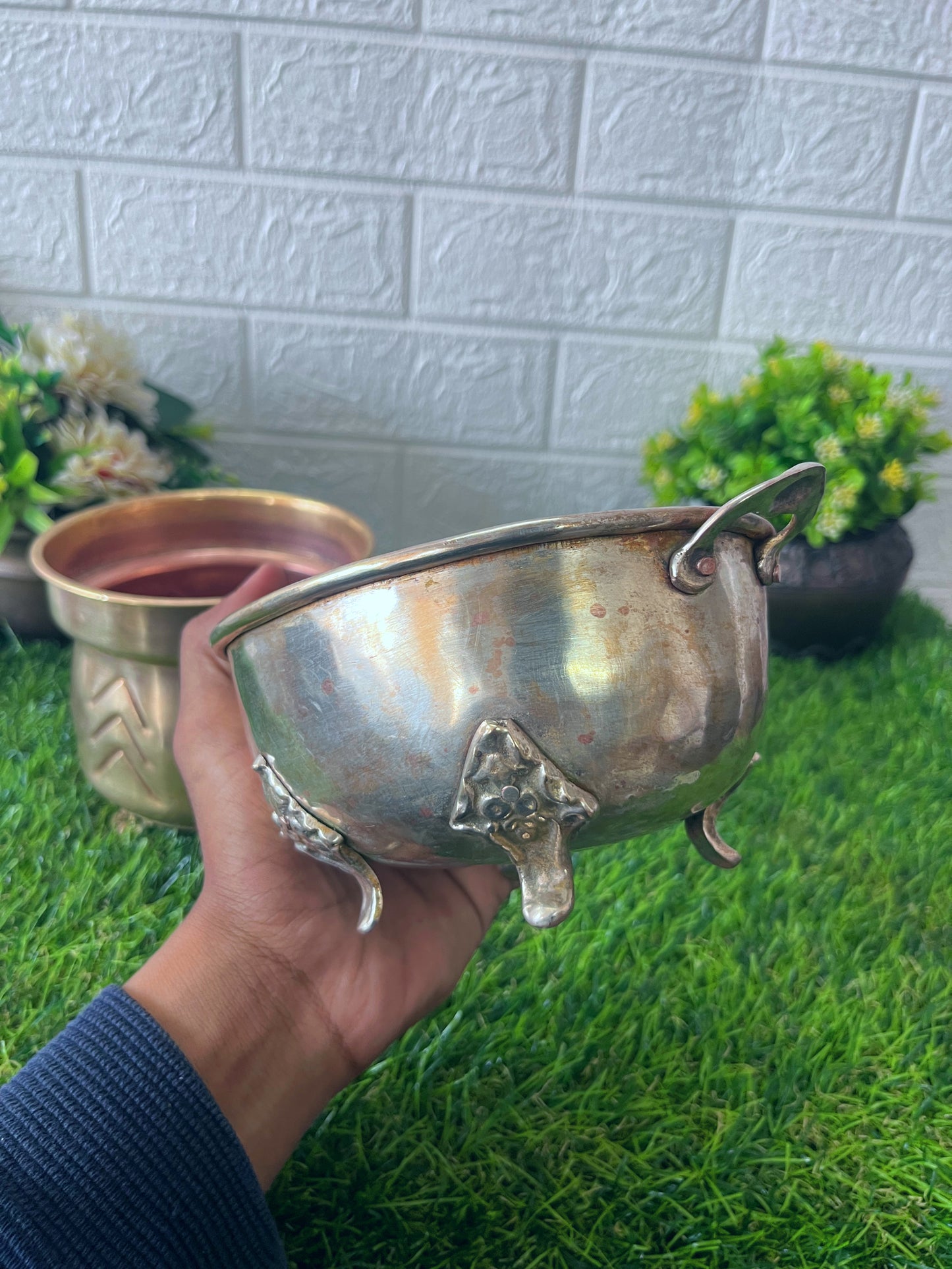 Brass Flower Pot - Antique Decors