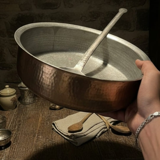 1966 Antique Brass Patila with Langadi 4L | Classic Brass Kitchen Décor Piece