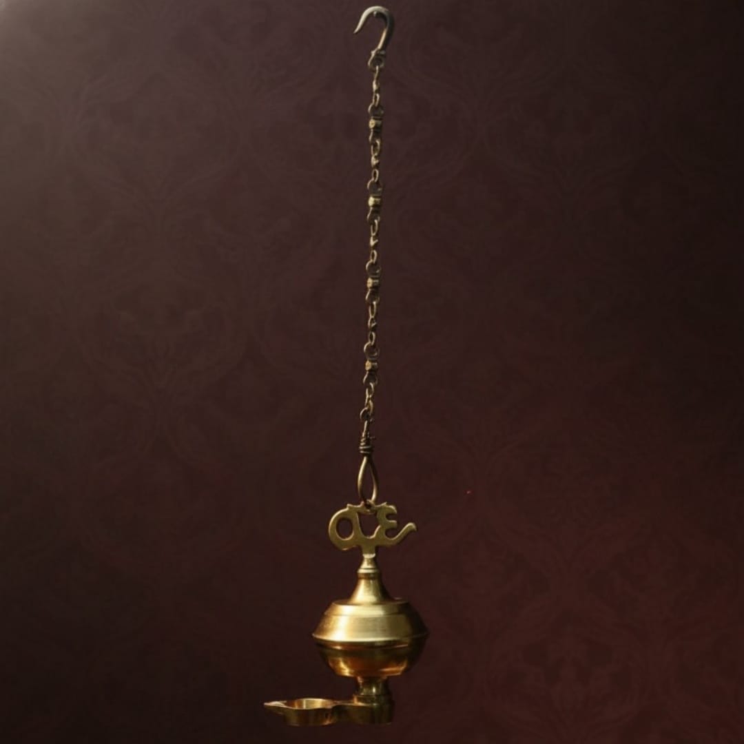 1972 Antique Brass Lamandiva | Traditional Brass Decor Collectible