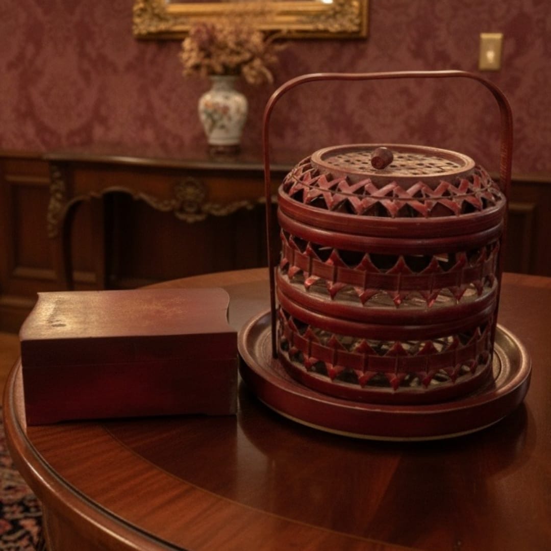 1978 Antique Chinese Fiber Crockery & Box Set | Decorative Oriental Storage Ensemble