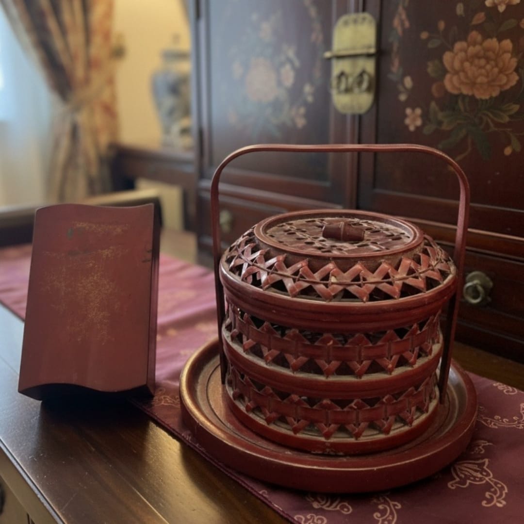 1978 Antique Chinese Fiber Crockery & Box Set | Decorative Oriental Storage Ensemble