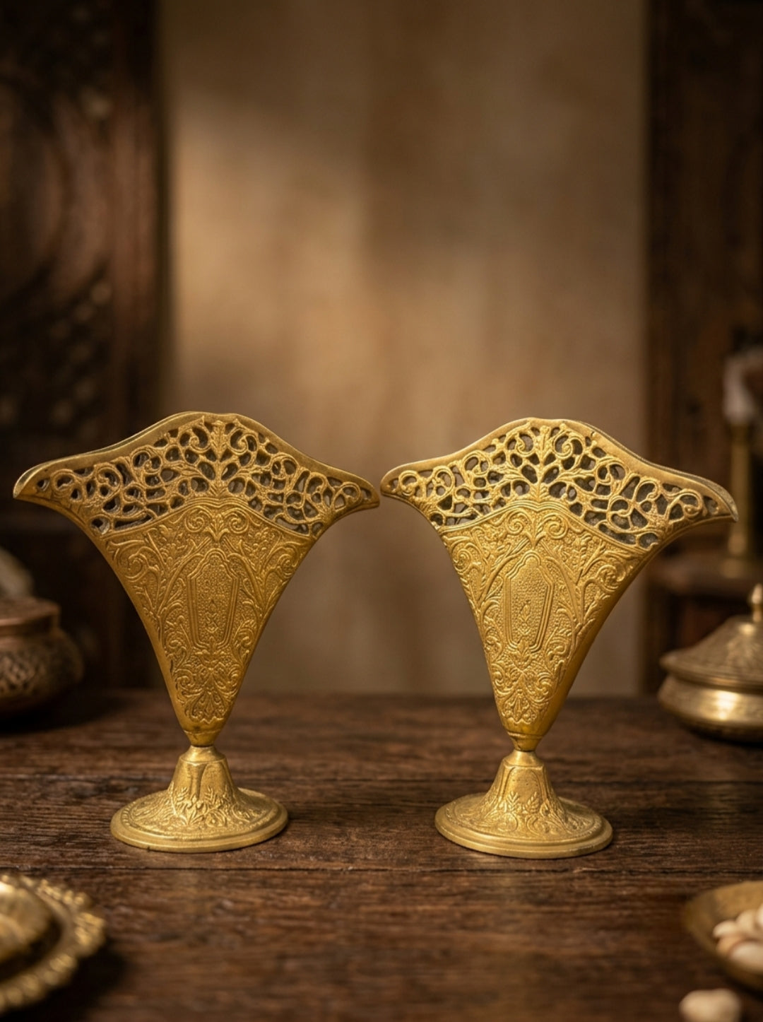 Antique Brass Tissue Holder Set in Pair | Traditional Filigree-Embossed Napkin Stands | Made in 1974
