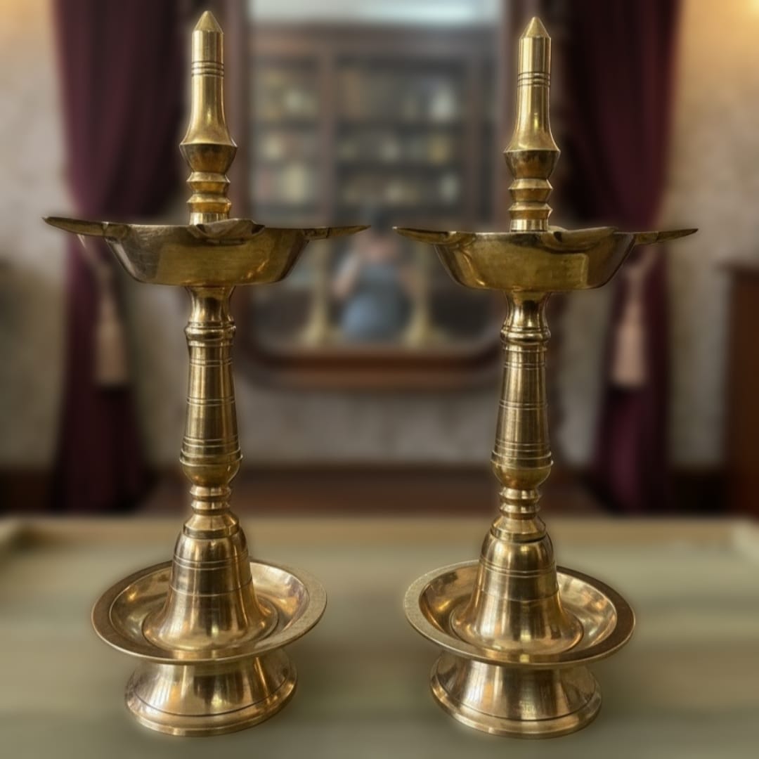 1981 Antique Brass Samay Diya Pair | Traditional South Indian Lamps