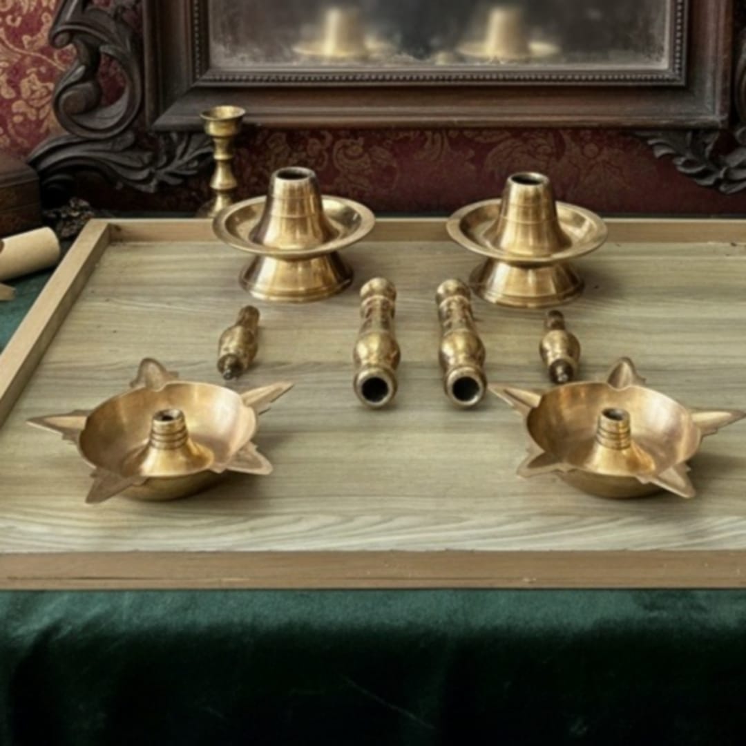 1981 Antique Brass Samay Diya Pair | Traditional South Indian Lamps
