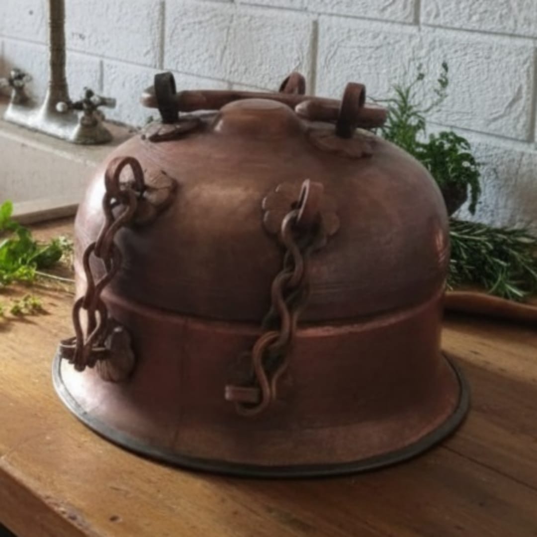 1982 Antique Copper Paan Dabba | Traditional Copper Beatle Box