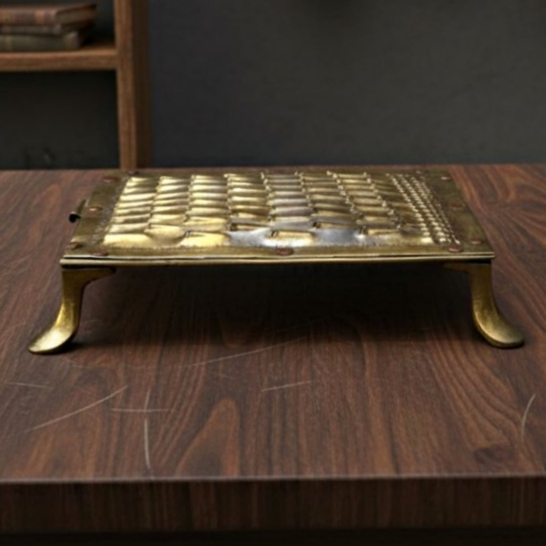 1986 Antique Brass Grater | Traditional Kitchen & Collectible Tool