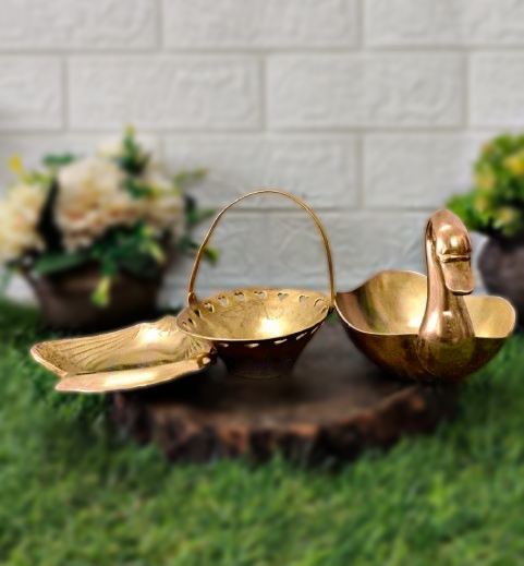 Antique Brass Small Bowls - Trinklets