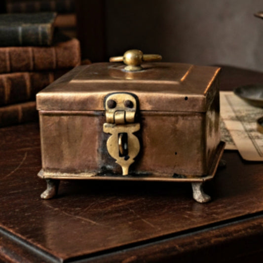1975 Antique Brass Jewellery Box | Traditional Storage & Décor Piece