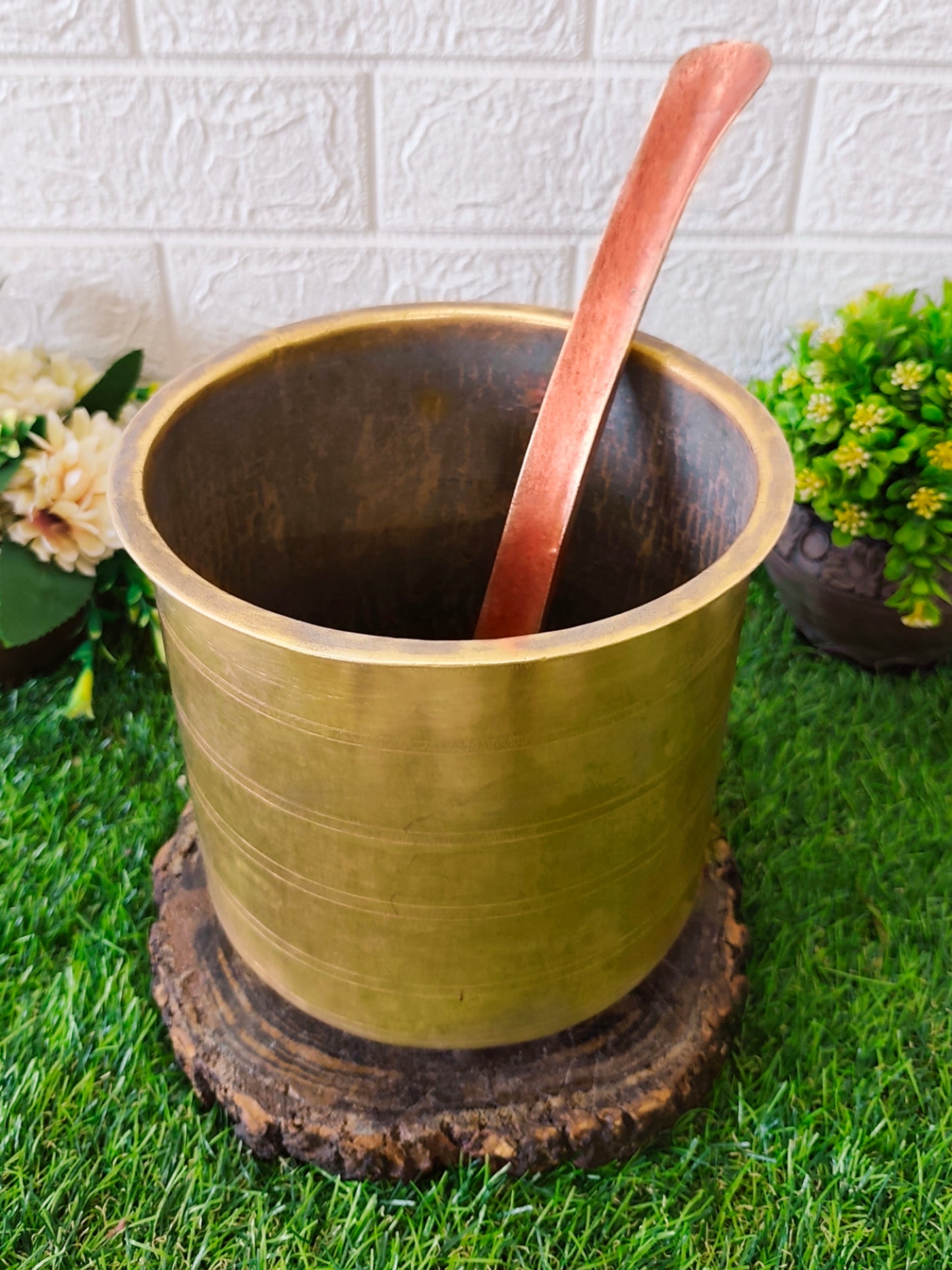 Antique Brass Long Shape Cooking Bowl with Copper Ladle