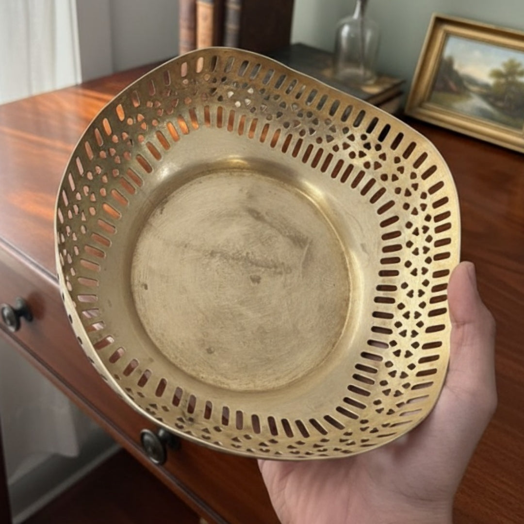 1988 Antique Brass Decor Bowls – Set of 3 | Graduated Brass Display Bowls