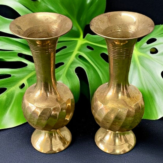 Antique Brass Flower Pot Set | Handcrafted Detailing | Décor Collection