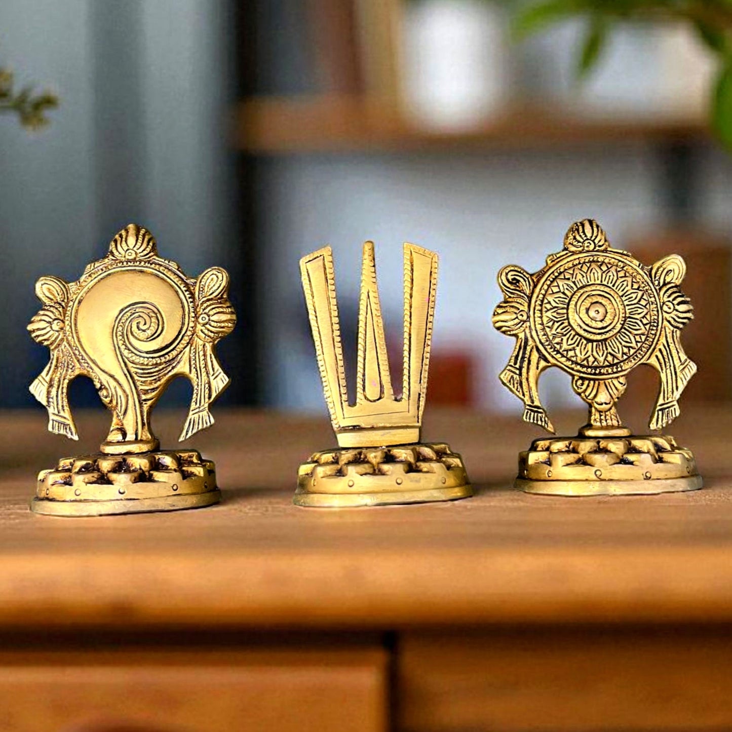 Antique Brass Shankh Chakra Tilak Set| Pital Traditional Decor Set