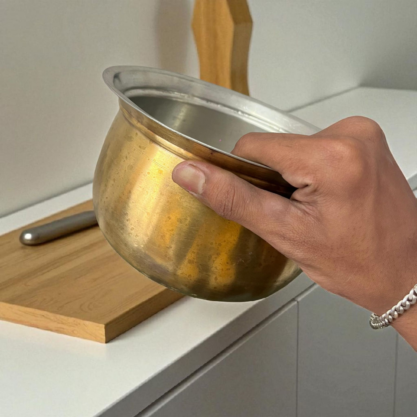 Antique Brass Cooking Bowl with Lid | Traditional Kitchenware