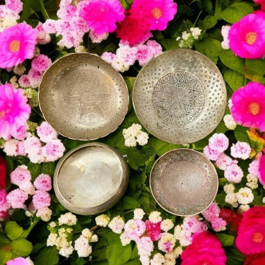 Antique Brass Fruit Bowl Set of 4 | Handcrafted Elegance | Traditional Serveware
