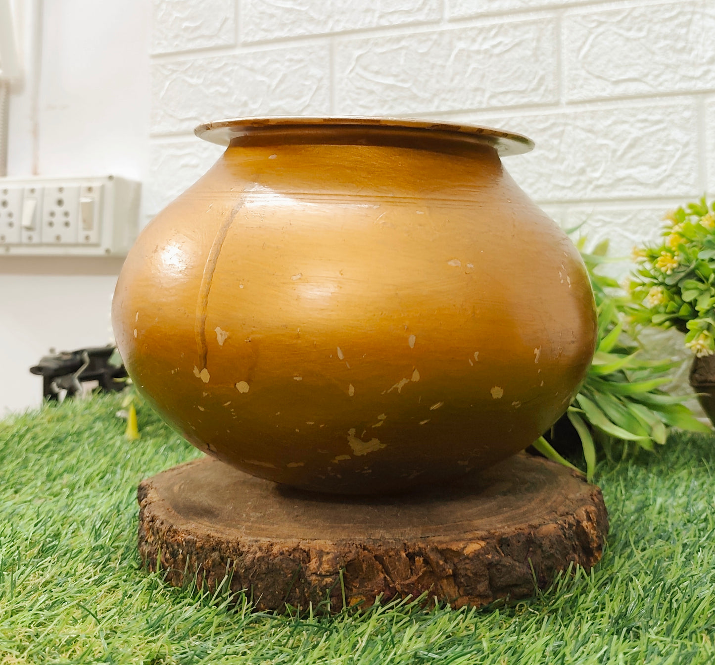 Antique Brass Cooking Bowl - Rare Shaped