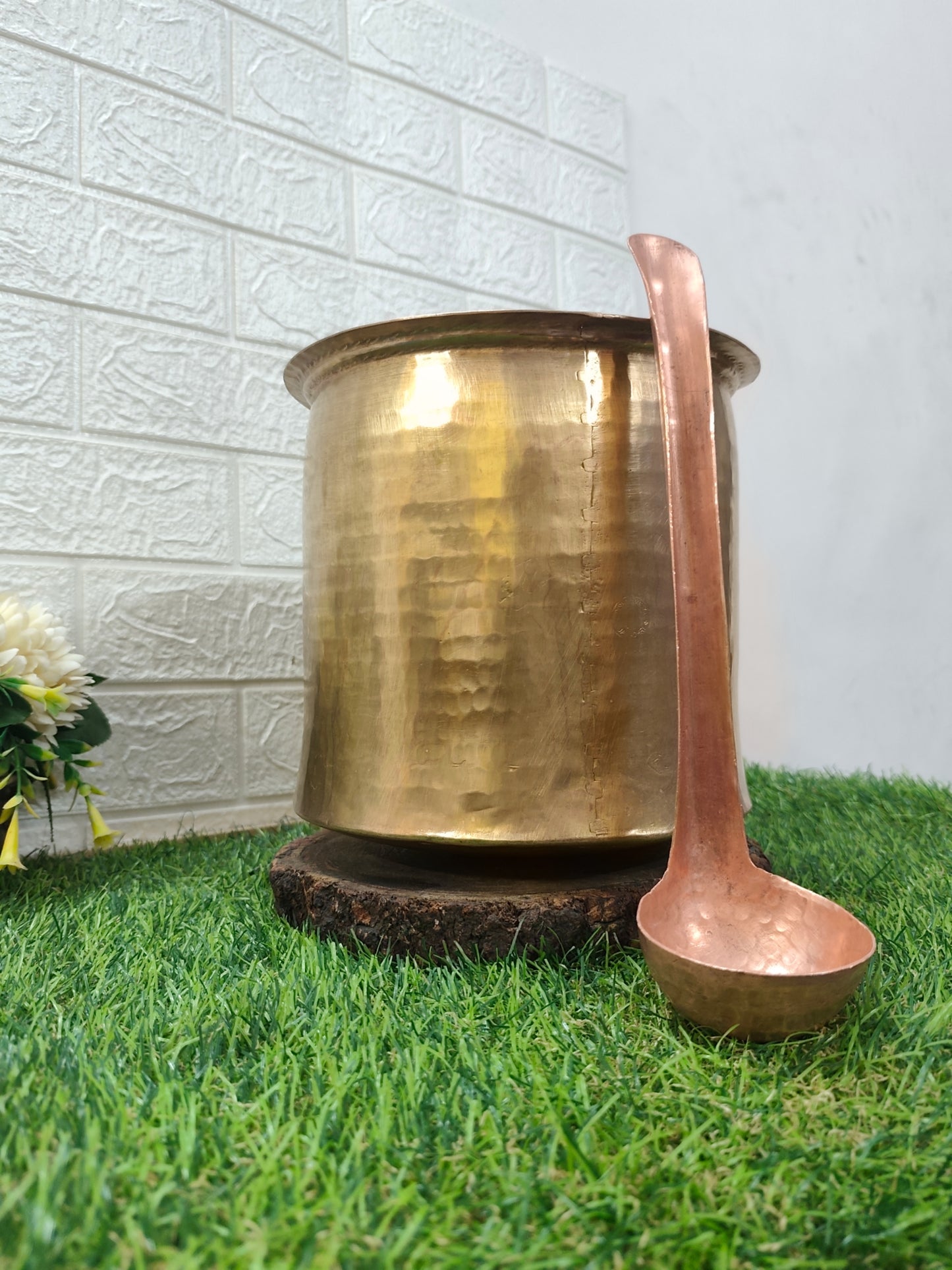 Antique Brass Long Shape Cooking Bowl with Copper Ladle