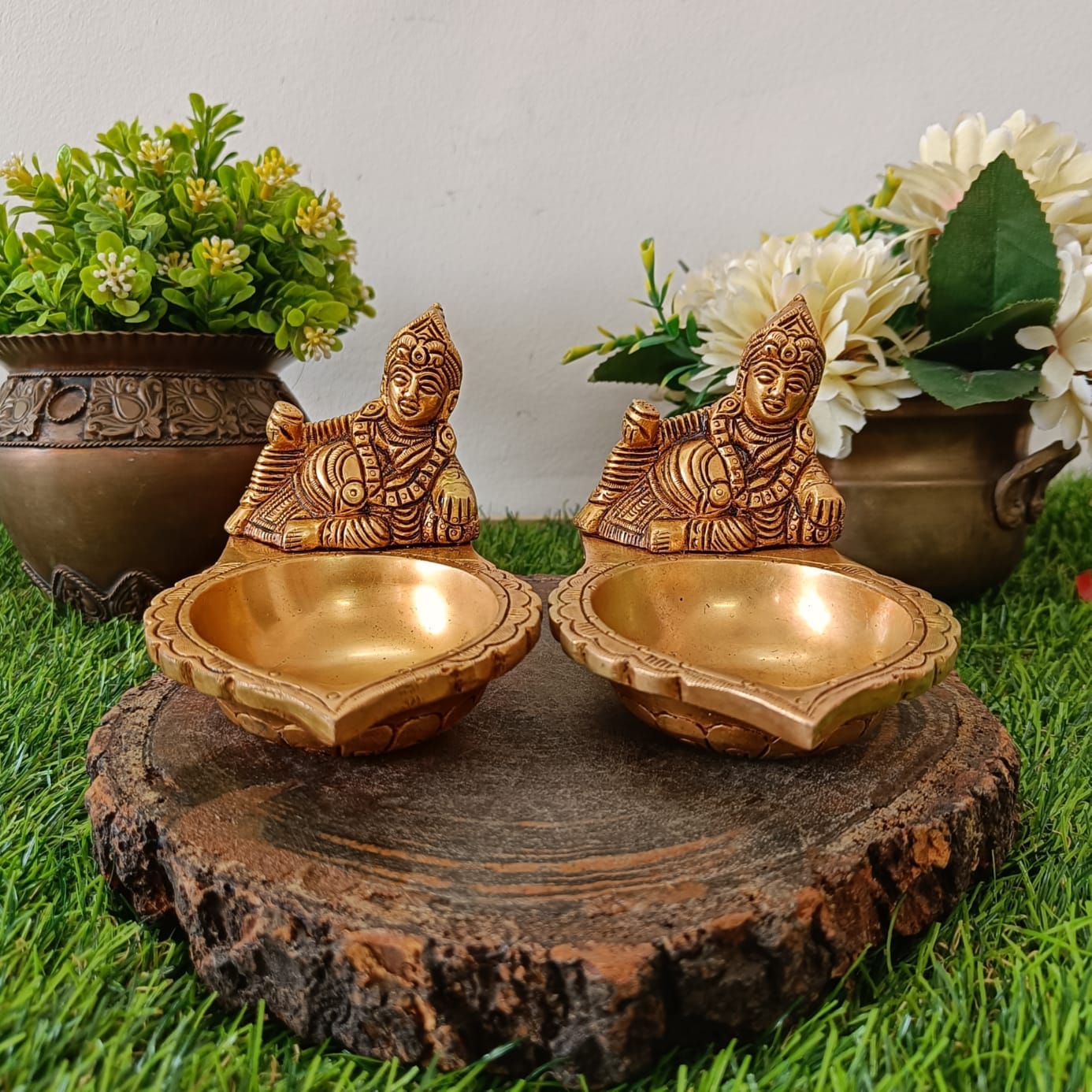 Brass Diya in Pair 🪔 - Antique Oil Lamp In Pair